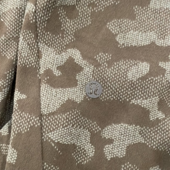 Lululemon Surge Warm Half-Zip Camo - Picture 4 of 4